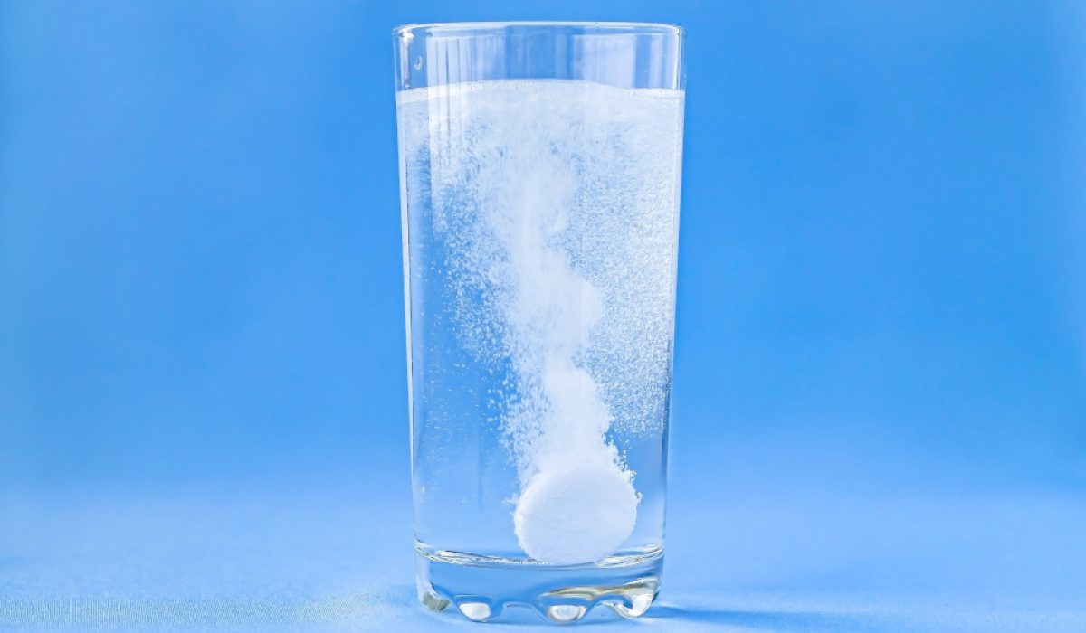shutterstock_effervescent_tablet_generic_20220301